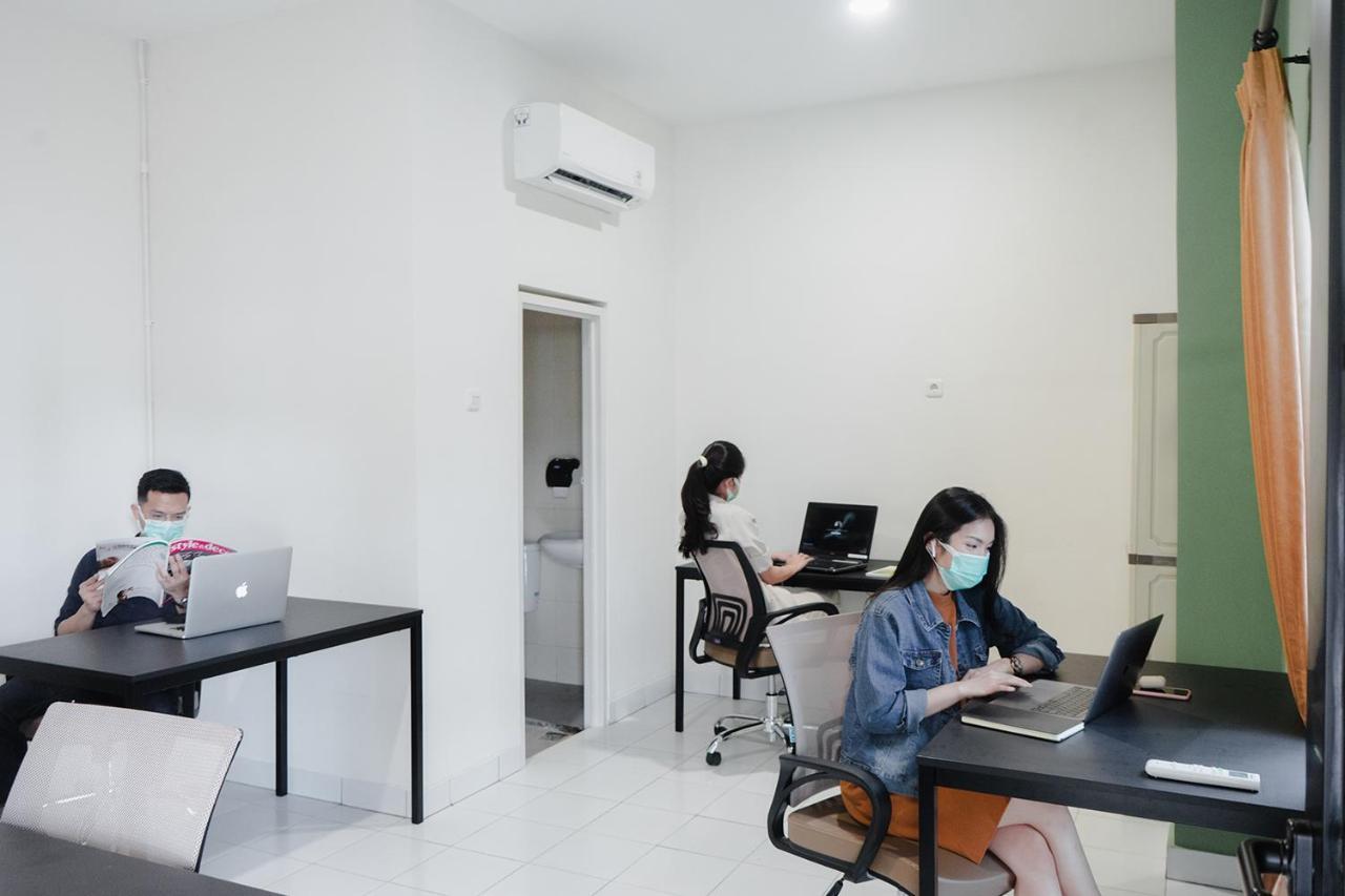 Social Hub By Twospaces Jakarta Exterior foto